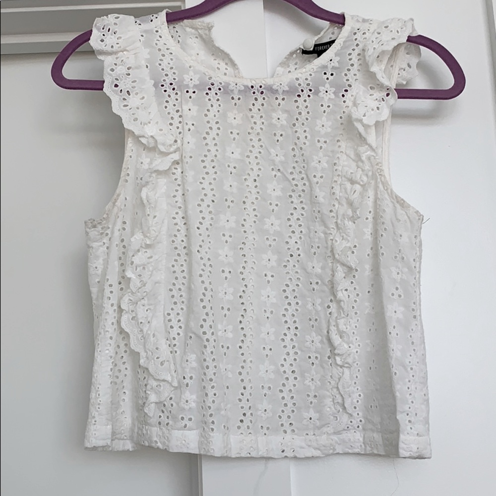 Lace loose crop top